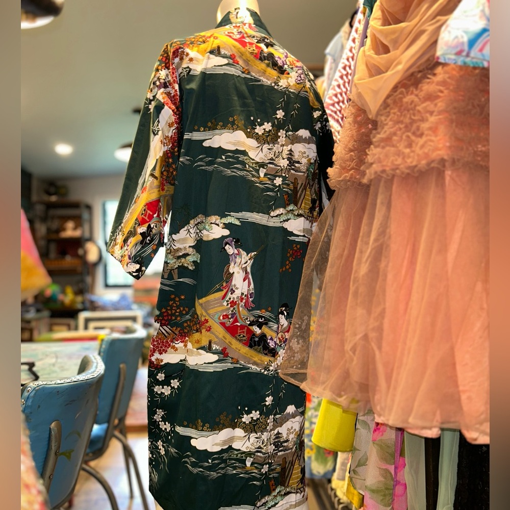 Hunter Green & Mtellic Kimono 👘 - Picture 12 of 15